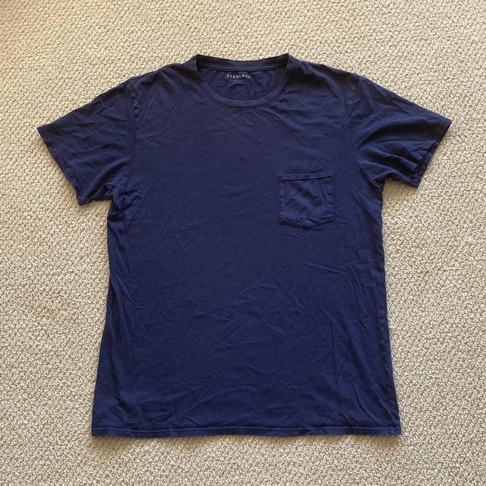 Everlane Men’s Organic Cotton V-Neck Pocket T-Shirt Navy Blue Size Medium